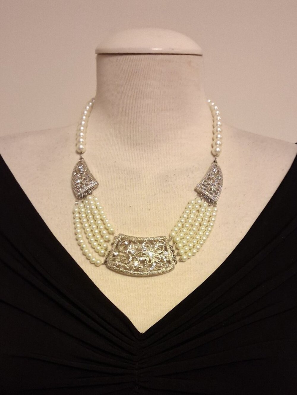 True Vintage Pearl Crystal Handmade Silver-Plated Pendant Necklace & Earrings